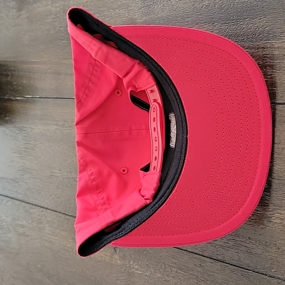 Volcom Snap Back Hat - Picture 2 of 3
